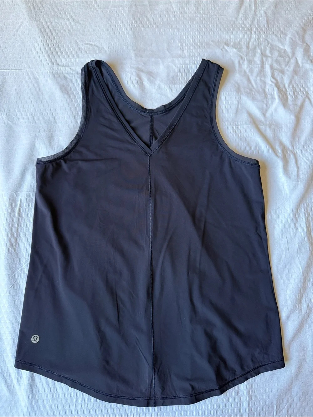 Lululemon Turn About Tank (Two Ways to Wear)
Midnight Navy✨ - Picture 4 of 9